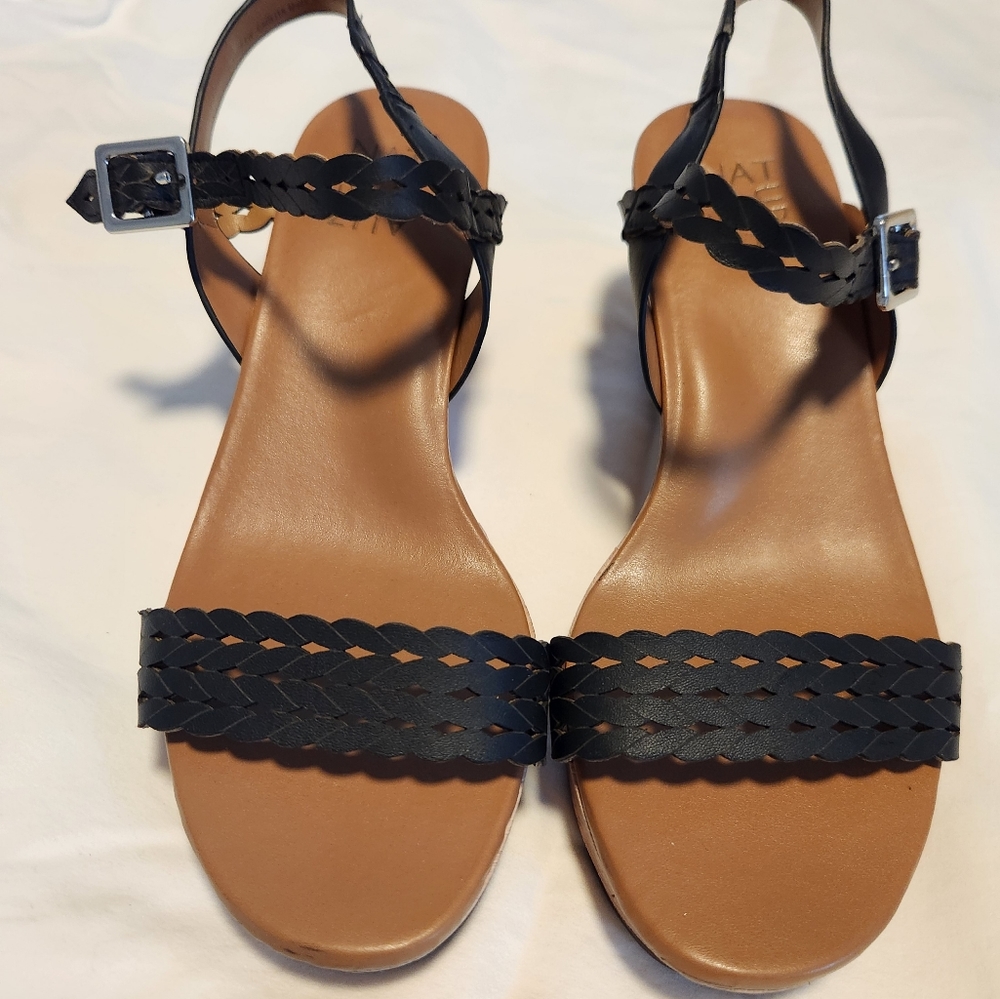 Helped Sandles